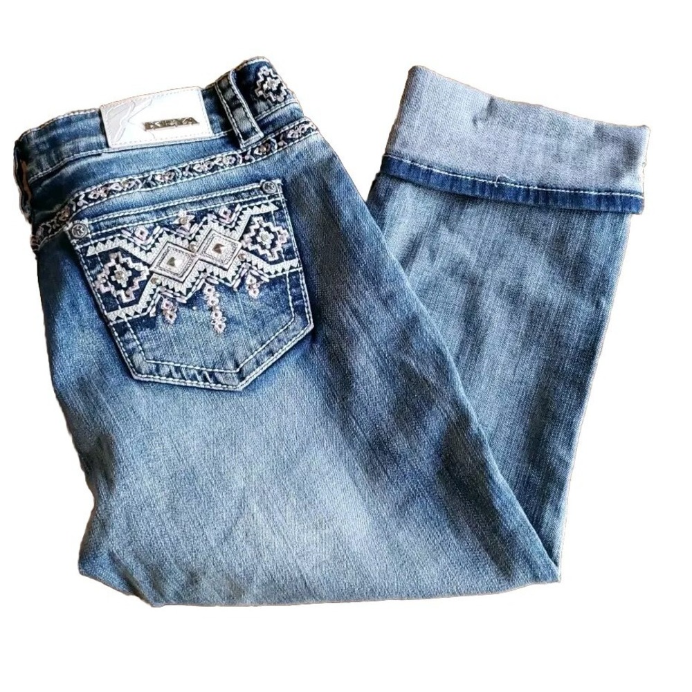 Sz 15 Jr Keya USA Women Easy Fit ‎ Rhinestones Embroidered Cuff Capri Jean EUC